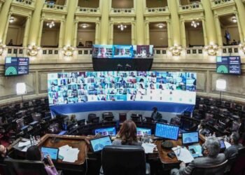 El Senado Nacional convirtió en ley la reforma del Impuesto a las Ganancias y Monotributo