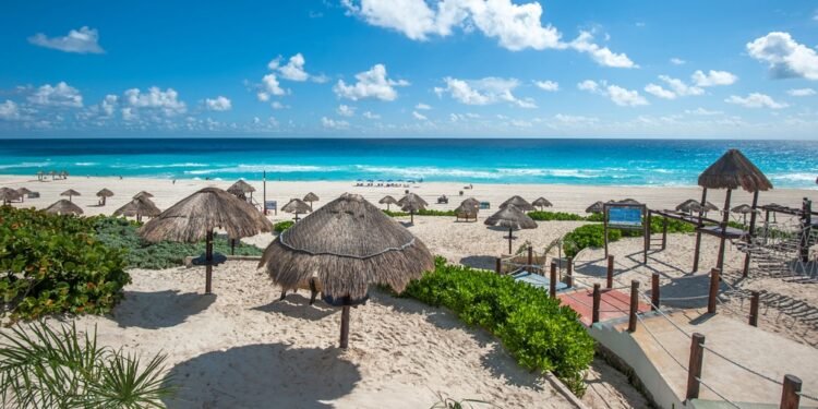 Las vacunas y la reapertura de las fronteras dan nuevo impulso al turismo internacional