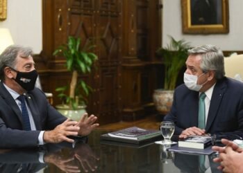 El Presidente destacó que Toyota podrá producir 27 mil unidades adicionales al año