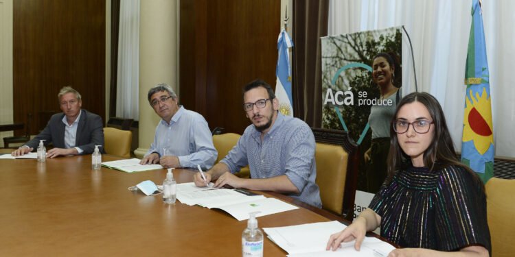 Avanza acuerdo para subsidiar tasas