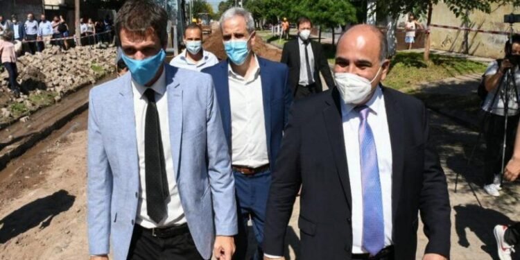 Manzur, Katopodis y gobernadores inaugurarán delegación mesopotámica del Enohsa