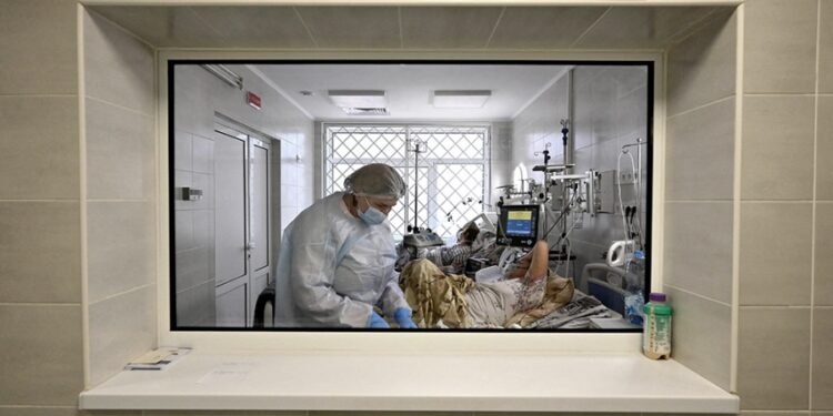 Países de la OMS aprueban iniciar negociaciones para un acuerdo de lucha contra las pandemias