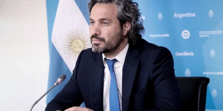Santiago Cafiero subrayó la “voluntad de avanzar hacia un país más justo e inclusivo”