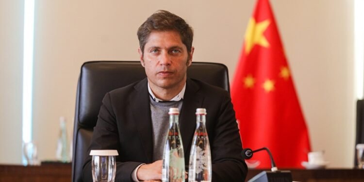 “El acuerdo con el FMI no es contradictorio con la gira presidencia por China y Rusia”