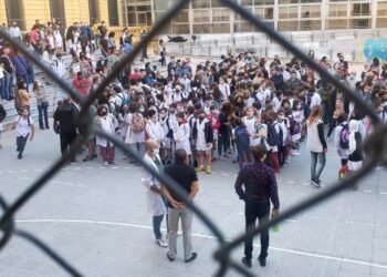 Piden informes al gobierno porteño por la falta vacantes para 56.000 niños y niñas