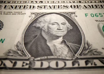 Dólar hoy: la cotización libre cae debajo de $200, un piso en lo que va del año