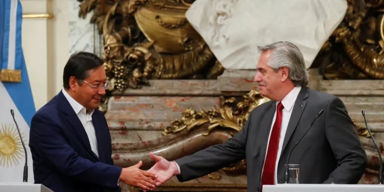 Crisis política: Alberto Fernández elige el silencio y la gestión como única respuesta ante las críticas de Cristina Kirchner