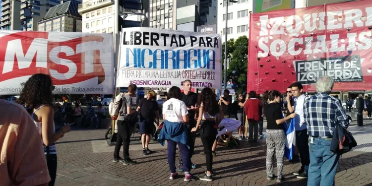 Un sector de la izquierda marcha a la Cancillería para reclamar que el Gobierno rompa relaciones con Nicaragua
