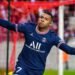 Mbappé anunciará este domingo si continúa en el PSG