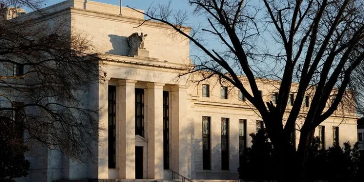 La Argentina y la región corren riesgo de salida de dólares tras la decisión de la FED de vender bonos