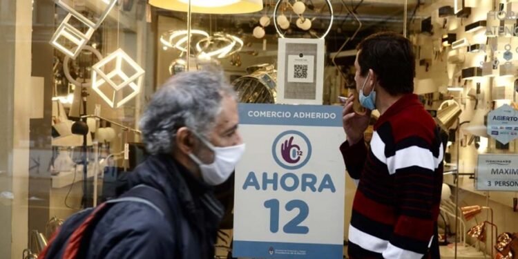 Ahora 12: actualizan las tasas de descuento y los topes máximos de interés