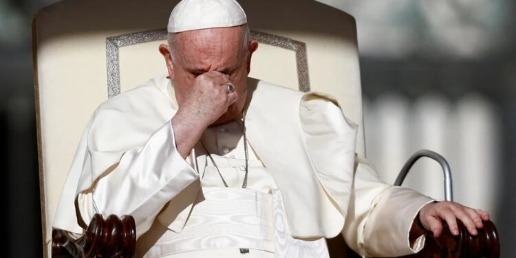 El papa Francisco habló de los cuerpos torturados hallados en Ucrania tras la retirada rusa: “Es una barbarie y una monstruosidad”