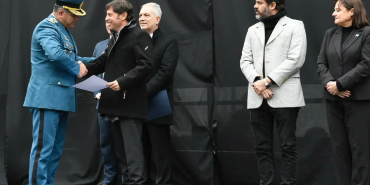 El Servicio Penitenciario inició un sumario a raíz del acto en el que Axel Kicillof fue silbado e insultado