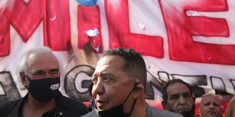 Luis D’Elia culpó a Cristina Kirchner por allanamientos a organizaciones sociales