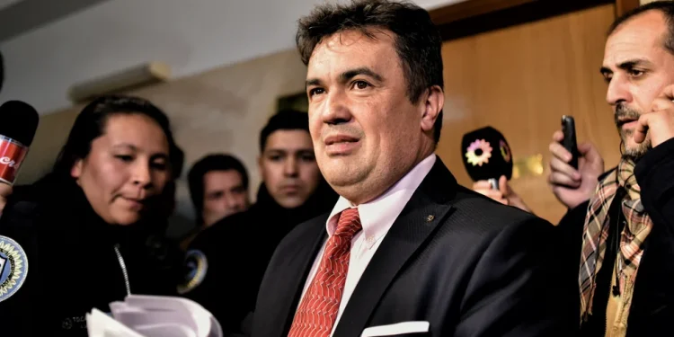 El fiscal Marijuan pidió el listado de los beneficiarios de planes sociales que compraron dólares