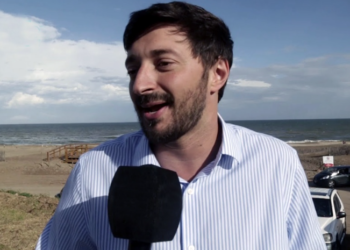 Denunciaron al intendente de Pinamar tras un mensaje “discriminador”