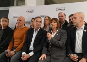 Juntos por el Cambio aventaja a Unión por la Patria por 7 puntos y Milei aparece tercero