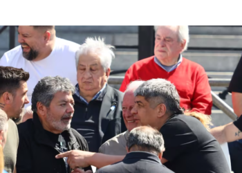 El Gobierno confirmó la cadena nacional de Milei para las 21 y apuntó contra el Polo Obrero