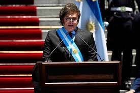 Javier Milei enviará tres leyes de shock para tratar en extraordinarias: reforma política, económica y social