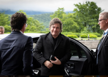 Tras su paso por el G7, Milei arribó a Suiza para participar de la cumbre por Ucrania