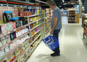 Expertos aseguran que la inflación anual para el 2025 estará en torno al 50%