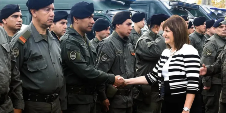 Bullrich anunció el regreso del Servicio Cívico para jóvenes de 18 a 24 años