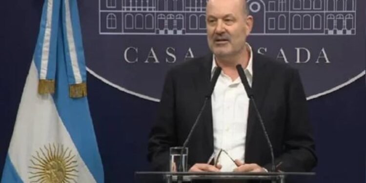 El FMI sumó a Federico Sturzenegger como consejero