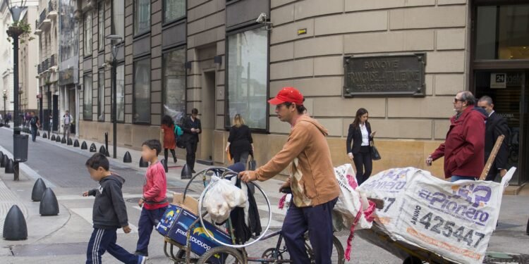 Duro panorama en la Ciudad: el 28,1% de los porteños se encuentran por debajo de la línea de pobreza