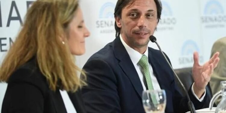 Sale Rodolfo Barra y entra Santiago Castro Videla como Procurador del Tesoro