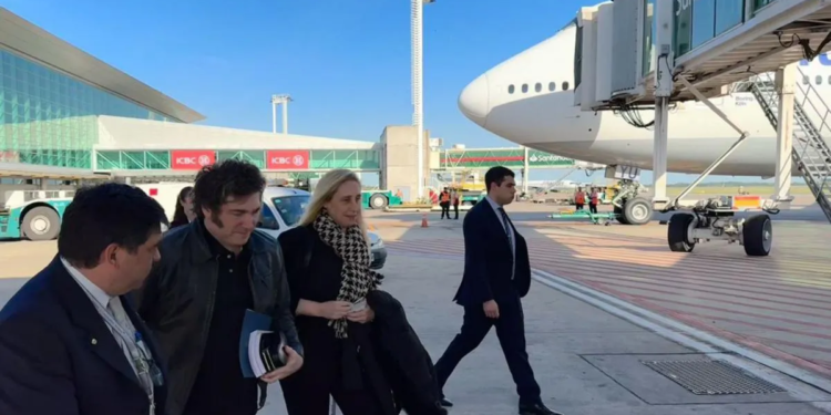 Javier Milei se reunió el jueves con el FMI y el Gobierno quiere dar una buena noticia tras el escándalo $LIBRA