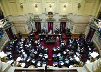 La oposición dialoguista se planta en el Senado y complica la nominación de Lijo