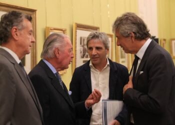 Reunión clave entre Caputo y los industriales