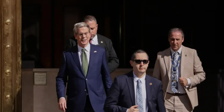 Secretario del Tesoro de EEUU se reúne con Milei hoy