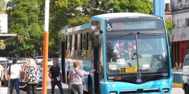 UTA le planta cara a Milei con paro de colectivos