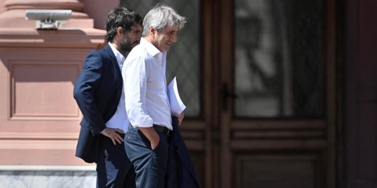 Plan de Caputo para pymes con problemas fiscales.