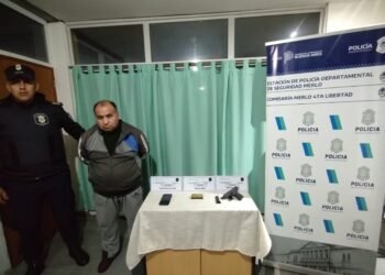 Chacal detenido por abusar de una menor y portar un arma de fuego