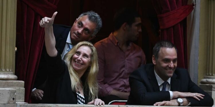 Interpelación de Karina Milei: LIBRA mantiene el pedido.