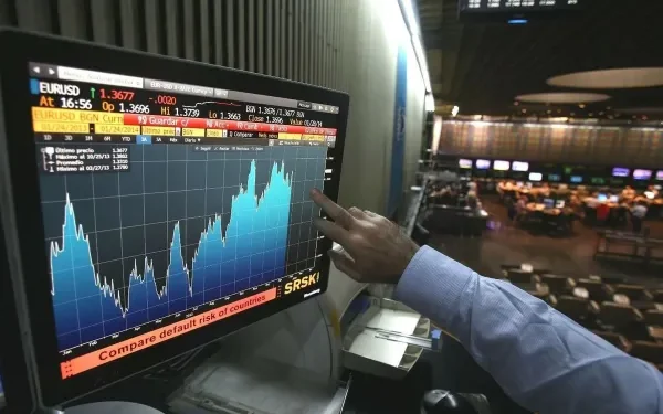 Pese al riesgo país, bonos y acciones con rebote del 5%