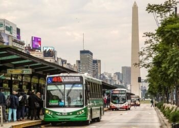 Aprobados $660 millones para el transporte regional.