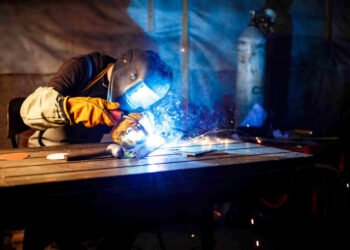 La actividad metalúrgica sufre caída del 2,3% y capacidad instalada en récord.