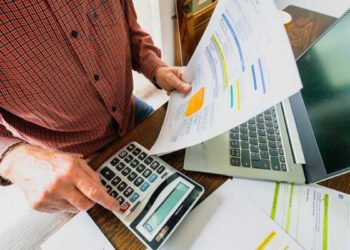 Preocupación empresarial: la agenda de reformas gubernamentales sin salida en el Congreso.