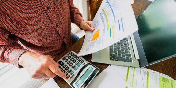 Preocupación empresarial: la agenda de reformas gubernamentales sin salida en el Congreso.