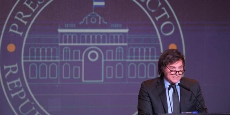 Milei: Préstamo del Tesoro de EE. UU. “a punto”.