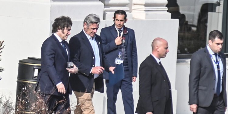 Retenciones: Reunión crucial entre Gobierno y productores.