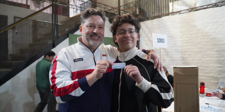 Las elecciones de desarrollaron con normalidad en merlo