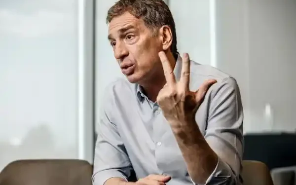 Santilli asume el liderazgo de La Libertad Avanza