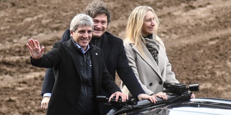 Interpelación: Caputo, Lugones y Karina Milei no se presentan