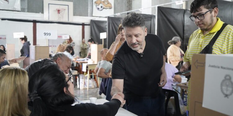 Contundente triunfo de fuerza patria en merlo