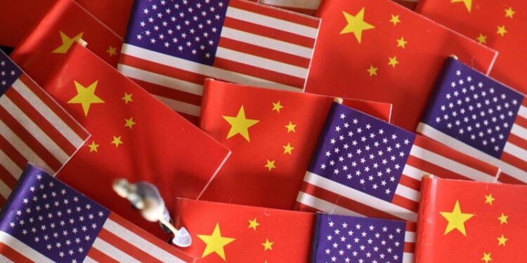 Punto de acuerdo: Minerales críticos fluyen de China a EE. UU.
