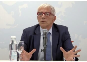 Financista de Tapia, defendido por el estudio de Cúneo Libarona.